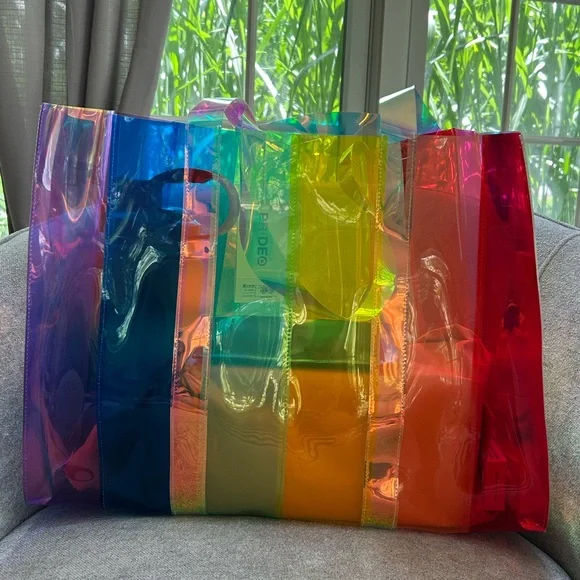 LIVE SHOW PRIDE RAINBOW MYSTERY GAME - Picture 4 of 5